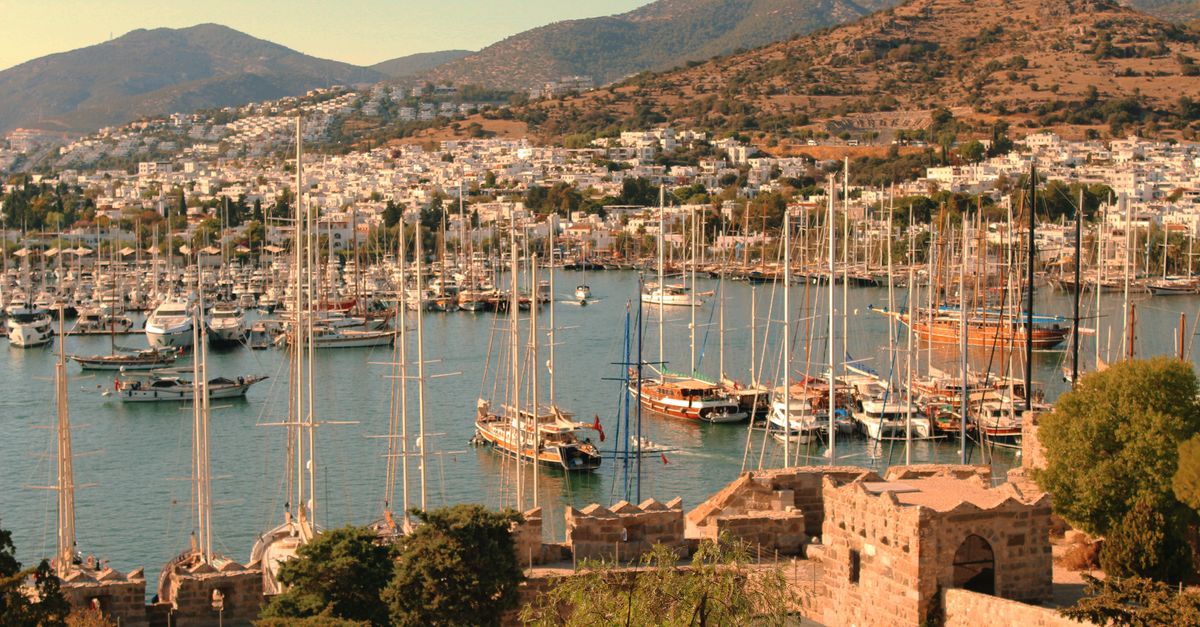 Détail maritime 7 : voiliers, ports et patrimoine